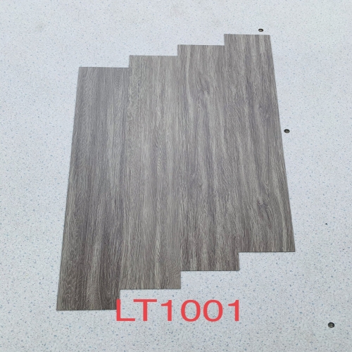 Sàn Nhựa giả gỗ 2mm không có keo - LT1001