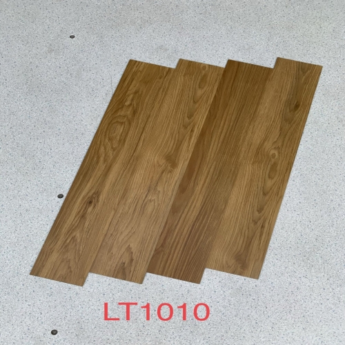 Sàn Nhựa giả gỗ 2mm không có keo - LT1010