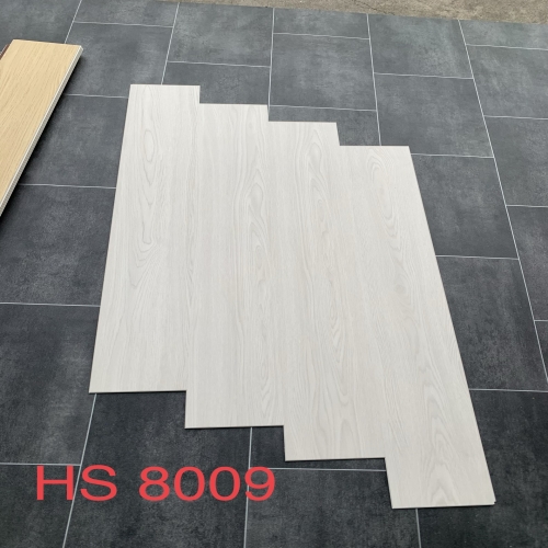 Sàn Nhựa giả gỗ hèm khóa 4mm- HS8009